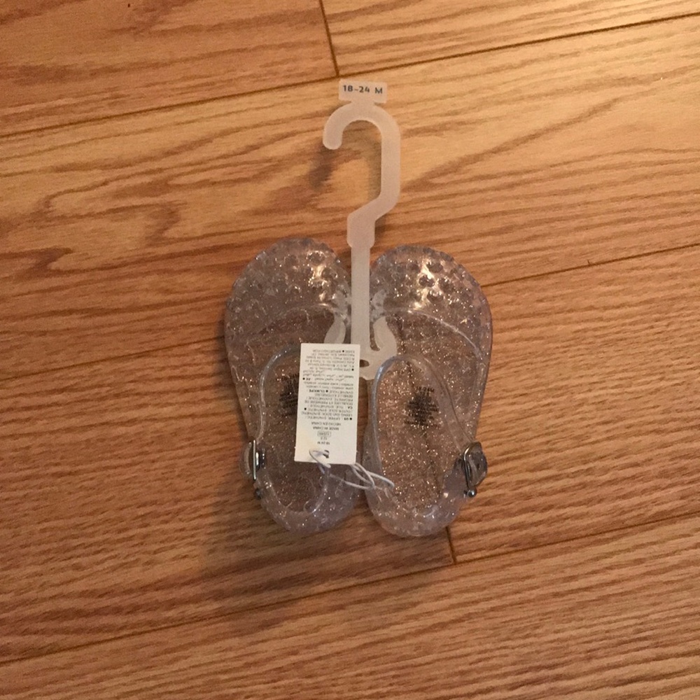 Old navy jelly shoes